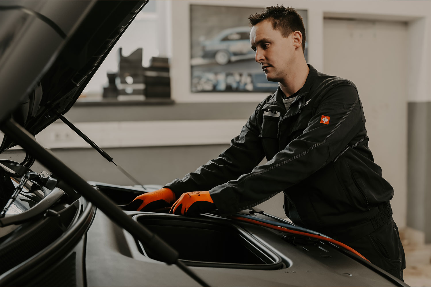 service-elektro-hybridfahrzeuge-gundertshausen-autohaus-eichriedler-4